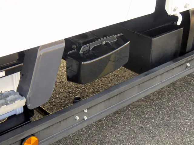 三菱 キャンター 2RG-FEB50(2WD)の写真46