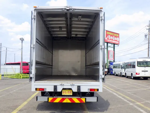 三菱 キャンター 2PG-FED90(2WD)の写真11