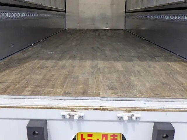 三菱 キャンター 2PG-FED90(2WD)の写真15