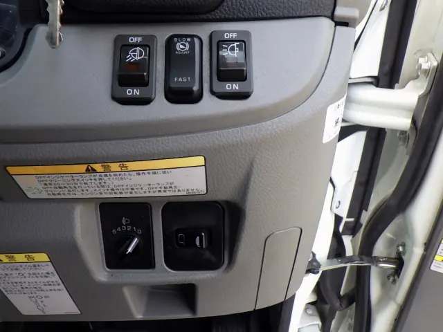 三菱 キャンター 2PG-FED90(2WD)の写真26