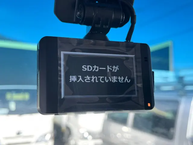 いすゞ エルフ 2RG-NJR88A(2WD)の写真26