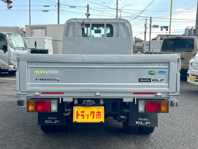 いすゞ エルフ TRG-NHR85A(2WD)の写真5