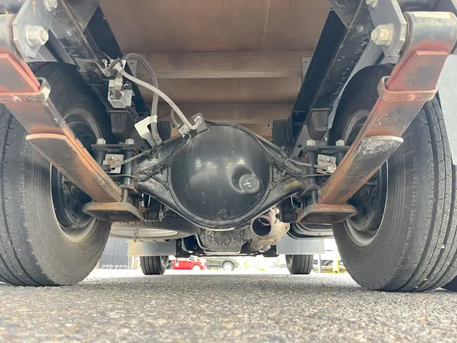 いすゞ エルフ TRG-NHR85A(2WD)の写真38