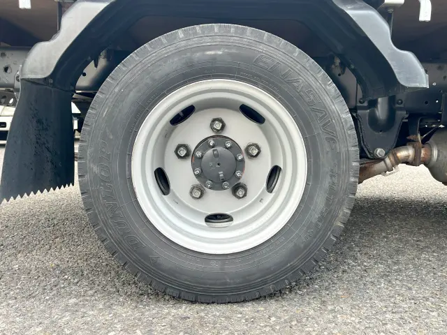 いすゞ エルフ TRG-NHR85A(2WD)の写真42