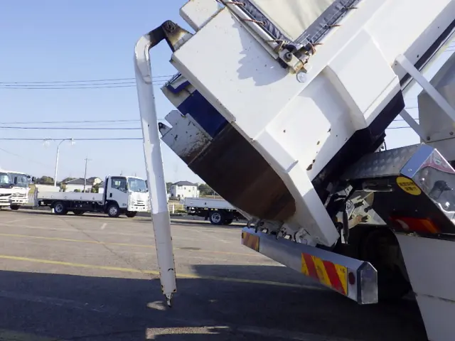 ＵＤ クオン 2PG-CW4AL(6x4)の写真10