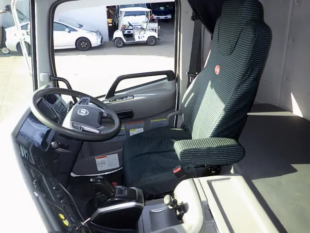 ＵＤ クオン 2PG-CW4AL(6x4)の写真13