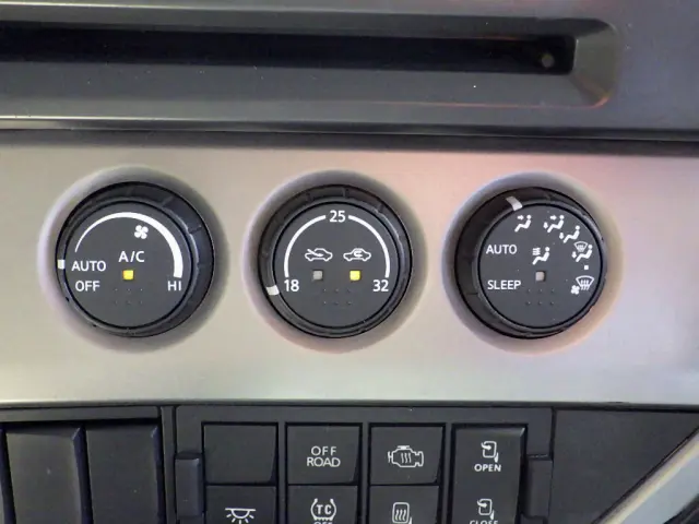 ＵＤ クオン 2PG-CW4AL(6x4)の写真19