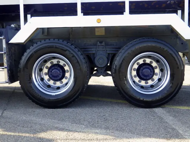 ＵＤ クオン 2PG-CW4AL(6x4)の写真21