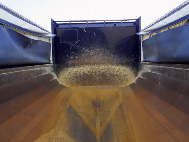 ＵＤ クオン 2PG-CW4AL(6x4)の写真32