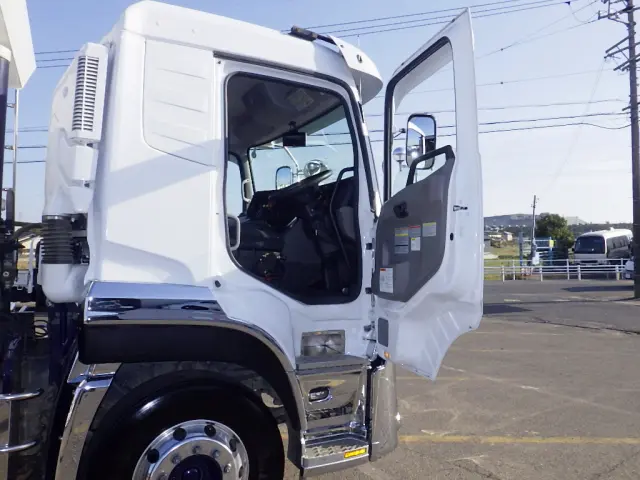 ＵＤ クオン 2PG-CW4AL(6x4)の写真41