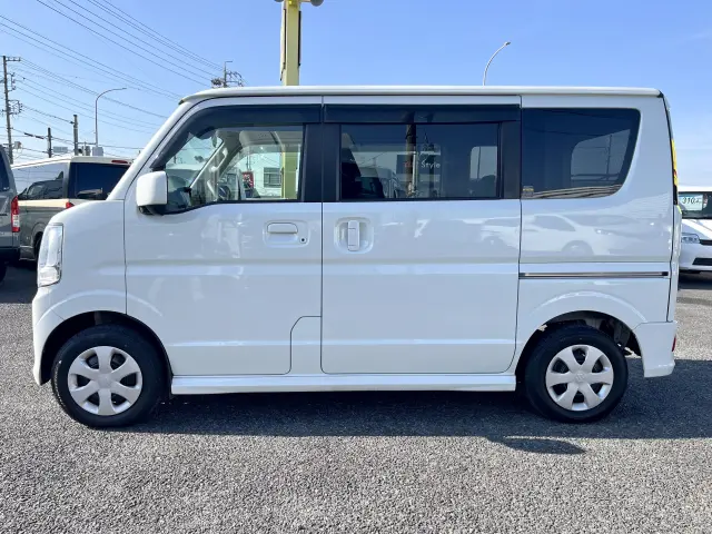 スズキ エブリイ 3BA-DA17W(2WD)の写真3