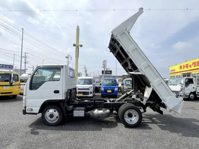いすゞ エルフ TKG-NKS85AD(4WD)の写真9