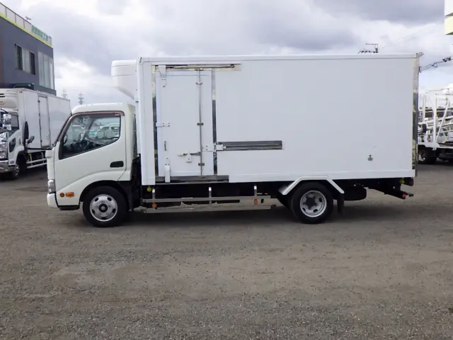 トヨタ ダイナ TKG-XZC655(2WD)の写真4