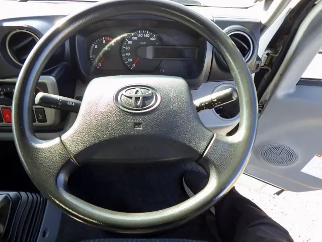 トヨタ ダイナ TKG-XZC655(2WD)の写真15