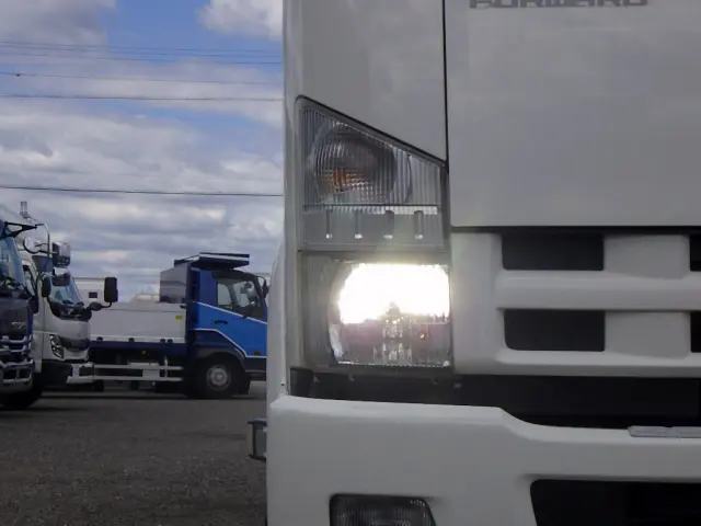 いすゞ フォワード TKG-FRR90S2(2WD)の写真3