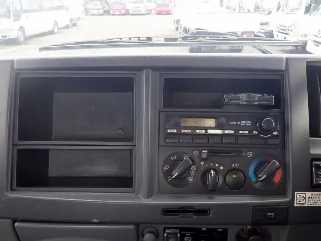いすゞ フォワード TKG-FRR90S2(2WD)の写真13