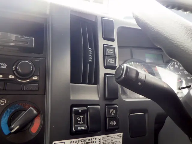 いすゞ フォワード TKG-FRR90S2(2WD)の写真17