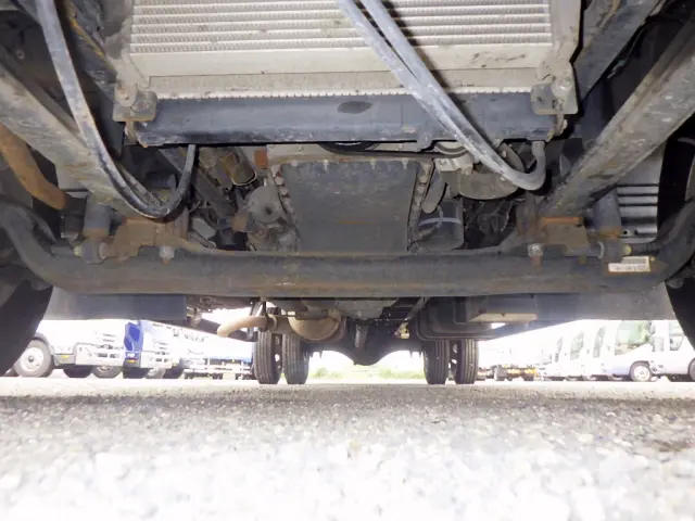 いすゞ フォワード TKG-FRR90S2(2WD)の写真21