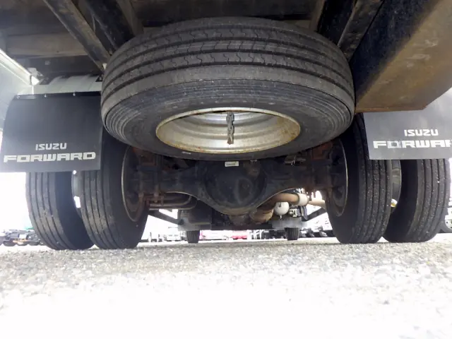 いすゞ フォワード TKG-FRR90S2(2WD)の写真23