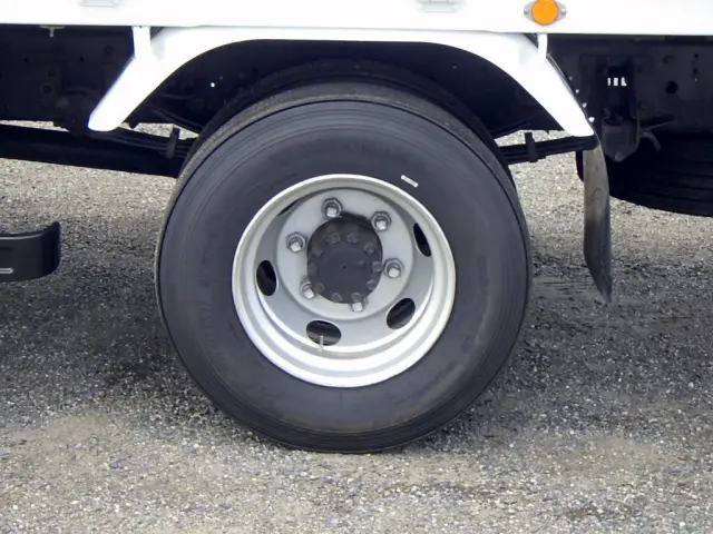 いすゞ フォワード TKG-FRR90S2(2WD)の写真28