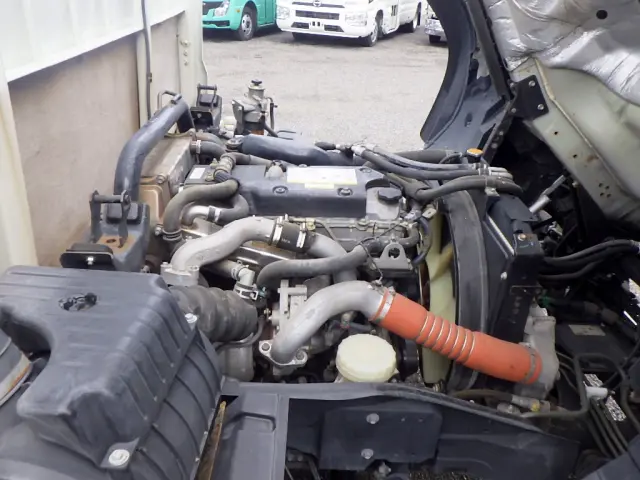いすゞ フォワード TKG-FRR90S2(2WD)の写真33