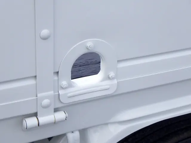 いすゞ フォワード TKG-FRR90S2(2WD)の写真41