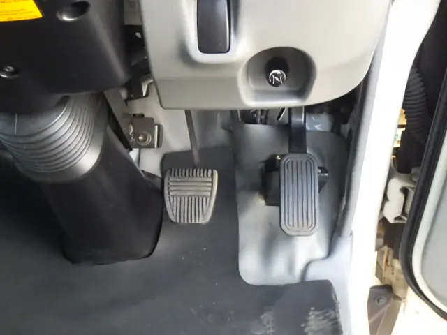 日野 デュトロ TSG-XKU600X(2WD)の写真45