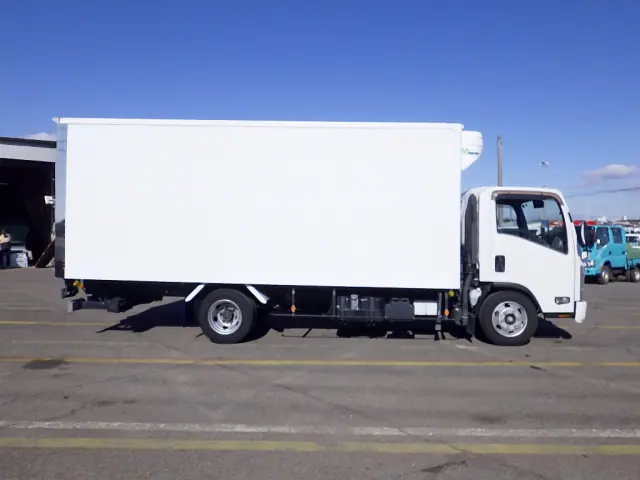 いすゞ エルフ TPG-NPR85AN(2WD)の写真5