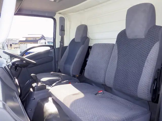 いすゞ エルフ TPG-NPR85AN(2WD)の写真12