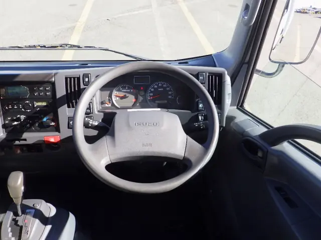 いすゞ エルフ TPG-NPR85AN(2WD)の写真13