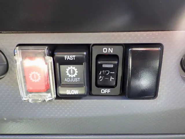 いすゞ エルフ TPG-NPR85AN(2WD)の写真20