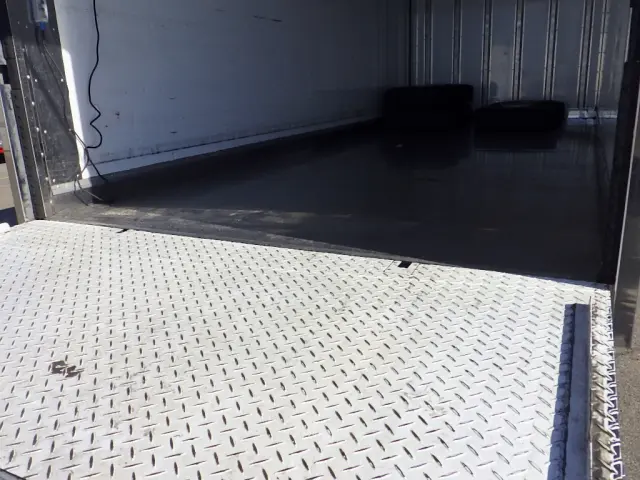 いすゞ エルフ TPG-NPR85AN(2WD)の写真44