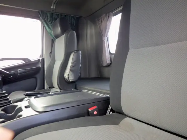 日野 レンジャー TKG-FD9JKAA(2WD)の写真11