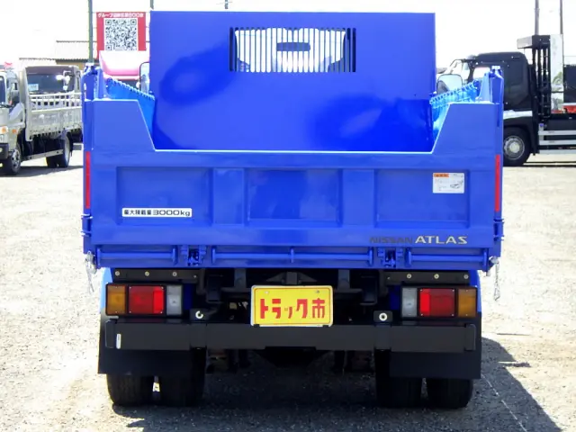 日産 アトラス 2RG-AKR88AD(2WD)の写真6