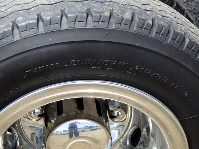日産 アトラス 2RG-AKR88AD(2WD)の写真30