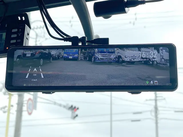 いすゞ エルフ TRG-NJR85A(2WD)の写真31