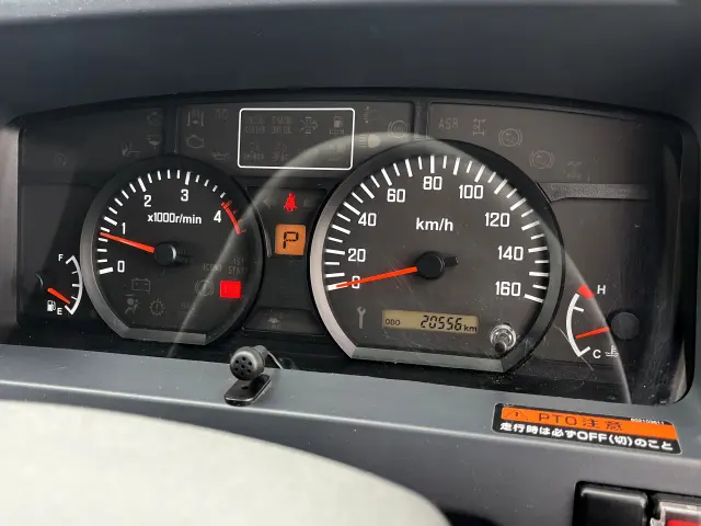 いすゞ エルフ TRG-NJR85A(2WD)の写真38