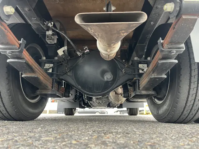 いすゞ エルフ TRG-NJR85A(2WD)の写真46