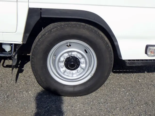 日産 アトラス 2RG-AHR88A(2WD)の写真20