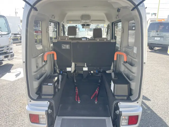 スズキ エブリイ 3BA-DA17W改(2WD)の写真10