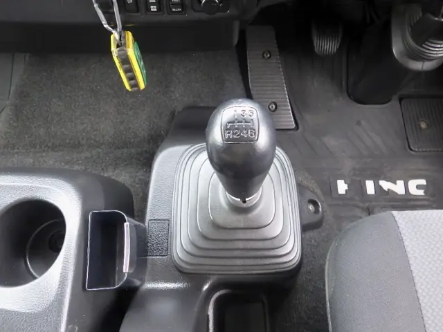 日野 レンジャー TKG-FD7JLAG(2WD)の写真12