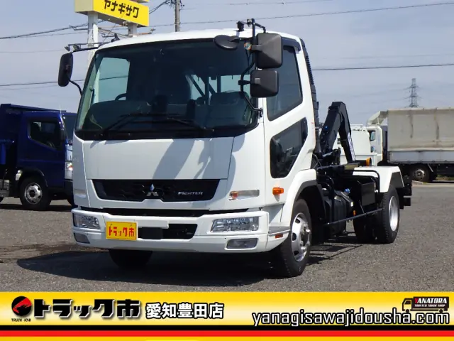 三菱 ファイター 2KG-FK72F(2WD)の写真1