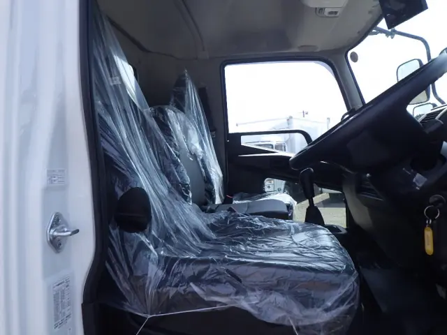 三菱 ファイター 2KG-FK72F(2WD)の写真10