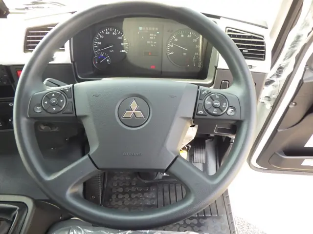 三菱 ファイター 2KG-FK72F(2WD)の写真11