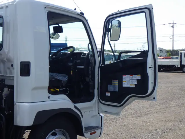 三菱 ファイター 2KG-FK72F(2WD)の写真44