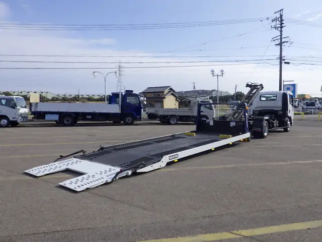 いすゞ エルフ TKG-NPR85AN(2WD)の写真7