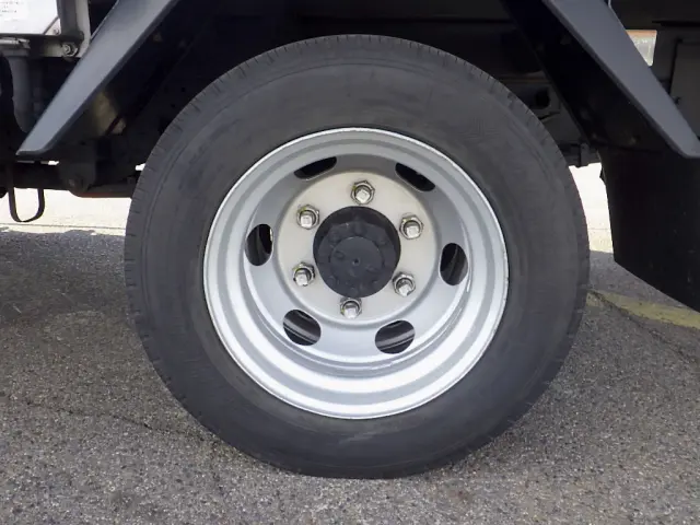 いすゞ エルフ TKG-NPR85AN(2WD)の写真20