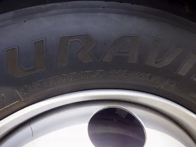 いすゞ エルフ TKG-NPR85AN(2WD)の写真21