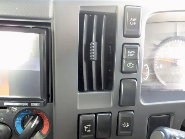 いすゞ エルフ TKG-NPR85AN(2WD)の写真49