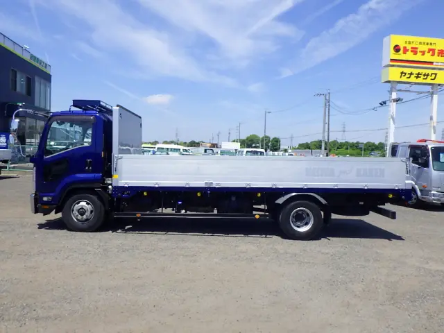 いすゞ フォワード 2RG-FRR90S2(2WD)の写真5